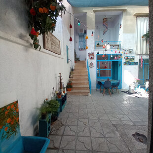 اتاق نوستالژی در اقامتگاه بومگردی شیراز