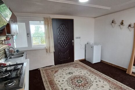 واحد دو خواب مبله در طبقه دوم ویلا ماسال