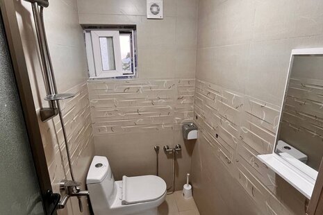 واحد مبله تک خواب در طبقه اول ویلا تنکابن