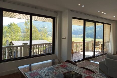 واحد مبله تکخواب در طبقه دوم ویلا در زیرآب