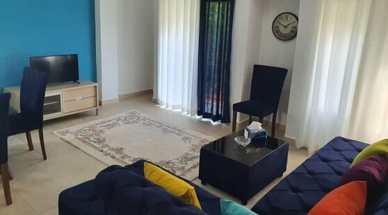 آپارتمان مبله دوخواب سورمه ای در کیش