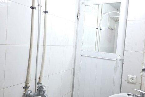 سوئیت 4 نفره هتلی شیک در مسافرخانه مشهد