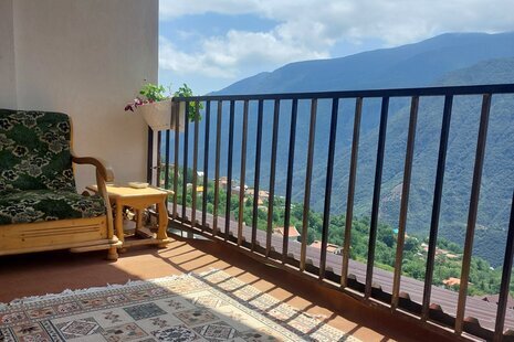 واحد مبله تکخواب در طبقه همکف ویلا در تنکابن