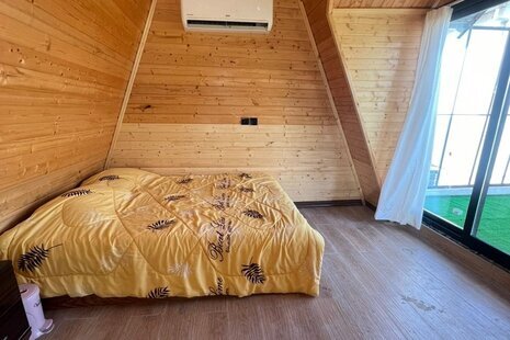 کلبه سوئیسی استخردار دوخواب در سرخرود