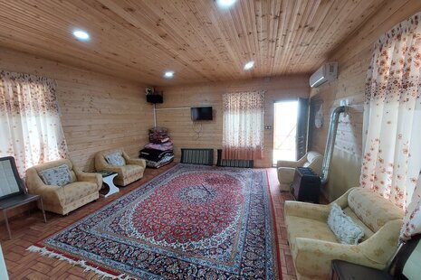 واحد مبله 30 متری طبقه دوم ویلا چوبی بلوط در رشت