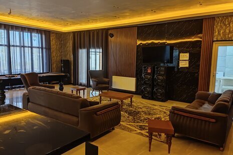 ویلا 3 خواب استخردار مدرن پاشا در چهارباغ