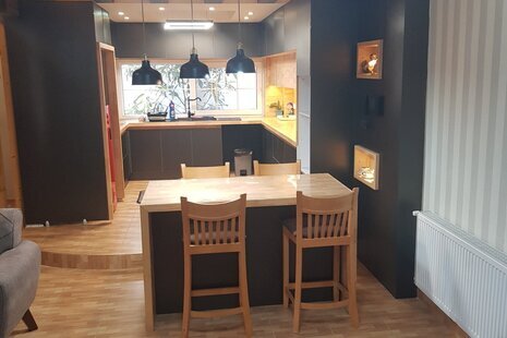 ویلا تریپلکس استخردار 3 خواب در بندرانزلی