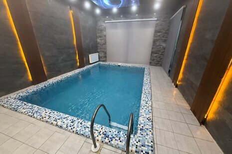 ویلا دوبلکس استخردار مبله سه خواب ماهتاب در رودهن