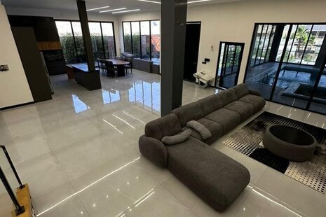 ویلا دوبلکس 3 خواب استخردار ایوان در رودهن