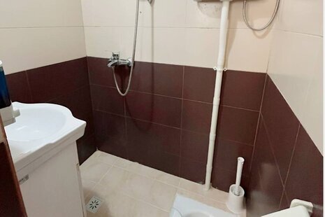 اتاق 20 متری 202 در مسافرخانه مشهد