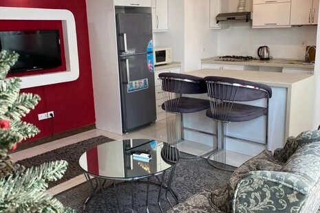 آپارتمان مبله تکخواب طبقه 6 دید دریا در دهکده ساحلی