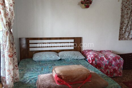 اتاق وارش طبقه اول در بوم گردی رشت