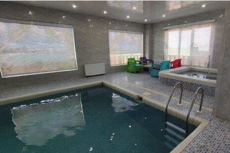 ویلا تریبلکس استخر دار مبله دوخواب در طرقبه و شاندیز