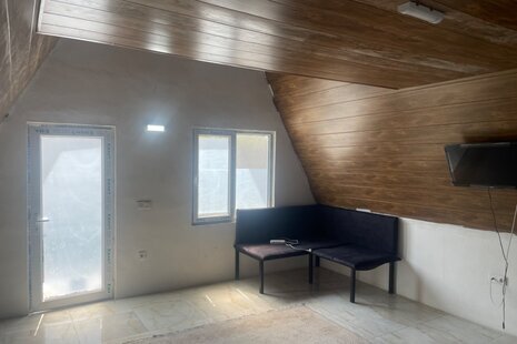 کلبه دوبلکس سوئیسی مبله تکخواب در  تنکابن
