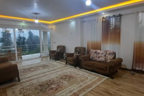 واحد تکخواب استخرگاه در طبقه اول ویلای رودبار