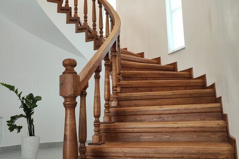 ویلا دوبلکس سه خواب استخر آب گرم سرو در رامسر