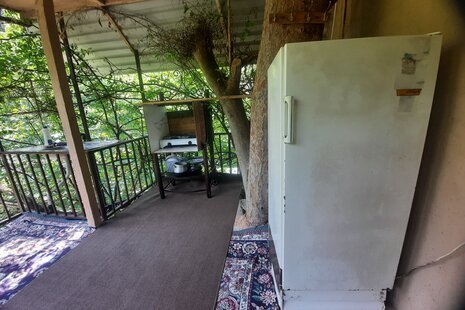 کلبه دوبلکس جنگلی تکخواب درختی جهان در کیاده ساری