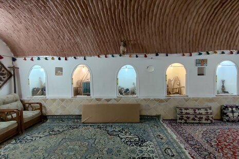 اتاق موزه (5) در اقامتگاه بومگردی گلپایگان