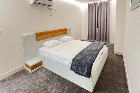 آپارتمان مبله دوخواب ساحل طلایی در درگهان