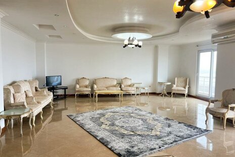 اچاره آپارتمان مبله سه خواب ساحلی در نور