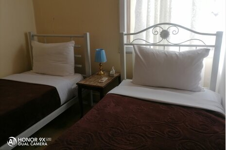 اتاق دو نفره در هاستل تهران