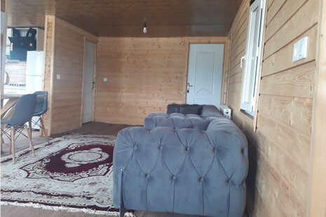 واحد دوخواب مبله گیلوا در طبقه اول ویلا شفت