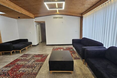 ویلا چهارخواب استخردار بنای جهان با جکوزی در کرج