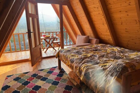 کلبه دوبلکس جکوزی دار تکخواب آریا در بابل