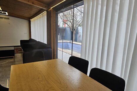 ویلا چهارخواب استخردار بنای جهان با جکوزی در کرج