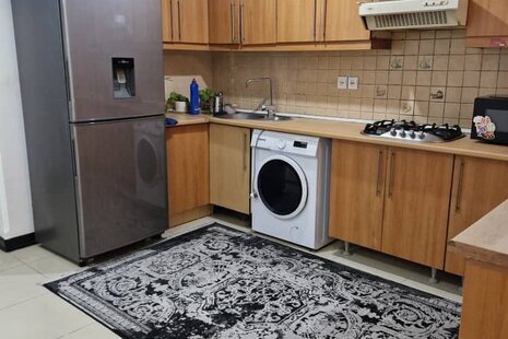 آپارتمان مبله دوخواب طبقه 2 در شهرک صدف