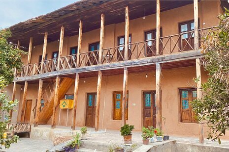 اتاق صفویان در اقامتگاه بومگردی گلوگاه