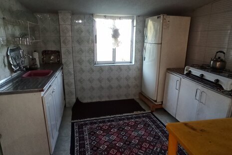 واحد دوخواب در طبقه سوم ویلای رامسر