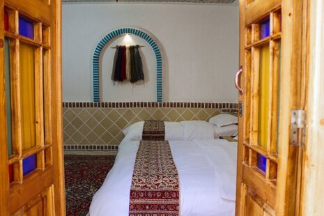 اتاق 1فرش در طبقه اول اقامتگاه بومگردی نطنز