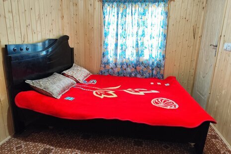کلبه مبله تکخواب نمدار در شیرگاه