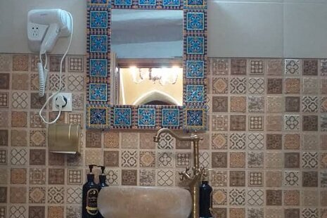 اتاق 2 تخته چنگ در اقامتگاه بومگردی درکاشان