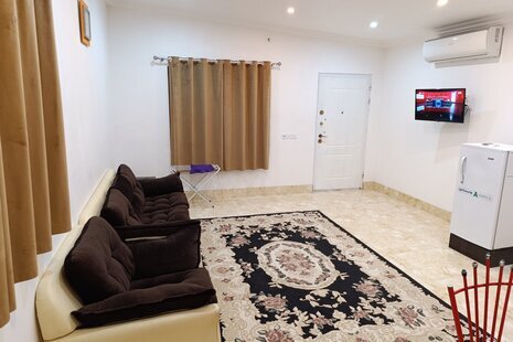 واحد در طبقه همکف ویلا آراد نزدیک به دریا در تنکابن