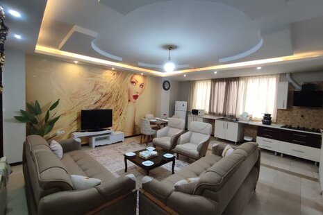 آپارتمان مبله دوخواب طبقه سوم در باغ فیض