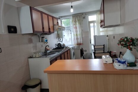 واحد در طبقه همکف ویلا رشت