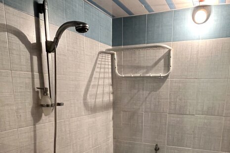 واحد تکخواب آپارتمان 3 طبقه در اصفهان