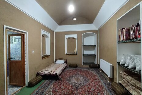 سوئیت شاباز در اقامتگاه بوم گردی ورزنه