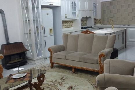 واحد در طبقه همکف در لاهیجان