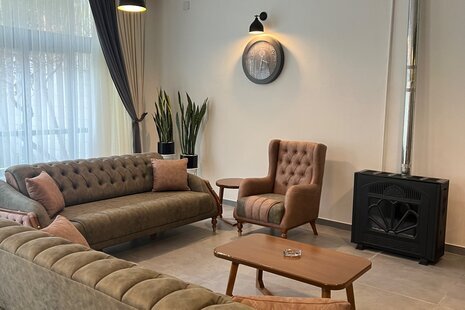 آپارتمان مبله دو خواب آپادانا در اصفهان