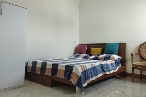 آپارتمان مبله دو خوابه شب واحد 3 در کرمانشاه