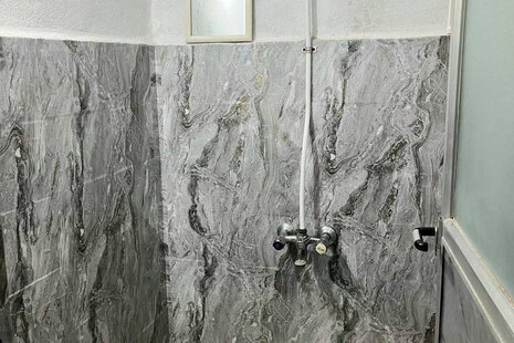 واحد تکخواب مبله شمیم 2 در طبقه اول ویلا در رشت