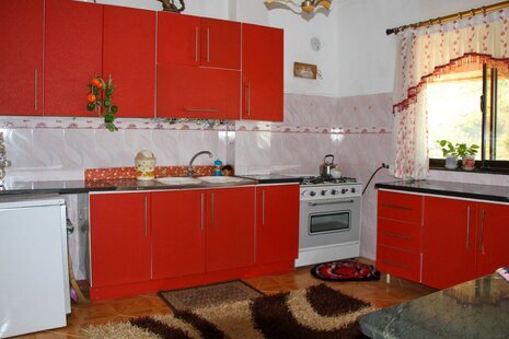 واحد دو خواب در طبقه دوم ویلای بام سبز رامسر