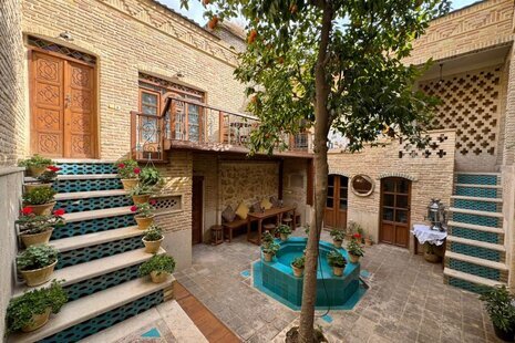 اتاق شیراز در بومگردی شیراز