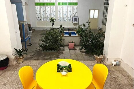 اتاق 18 متری 2 تخت شماره 2 در مسافرخانه یزد