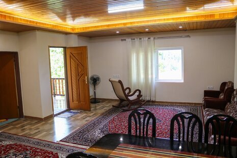 واحد مبله تکخواب طبقه همکف ویلا جنگلی شونیشت در شیرگاه