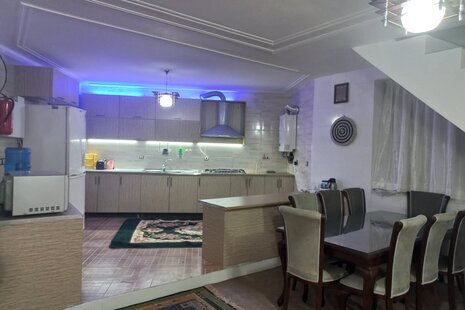 ویلا باغ دوبلکس استخردار لی لی گاردن در شیراز