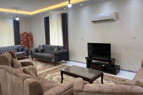 واحد مبله سه خواب در طبقه اول ویلا در آستارا